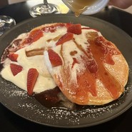 YOLO cafe & bar 渋谷宮益坂店