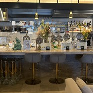 YOLO cafe & bar 渋谷宮益坂店