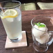 カフェ ニワトコ
