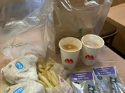 モスバーガー 上六店