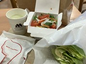 モスバーガー 上六店