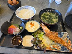 浮世離れのSHIMA DOROBO