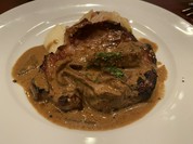 豚肩ロースのポルチーニ茸ソース