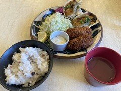 8th sea oysterbar TOKYO TORCH店