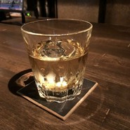 Bar M