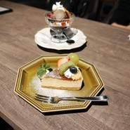 UNO cafe