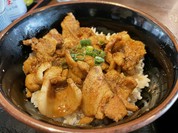 しびれ豚丼