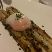 ビストロ　モンマルトル