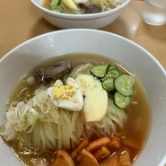 平壌冷麺食道園