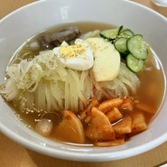 平壌冷麺食道園