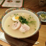 横濱小籠包マニア