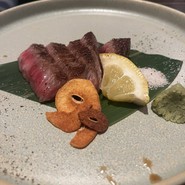 鉄板料理　かえる