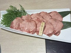 飛騨牛一頭家　馬喰一代　長良本家