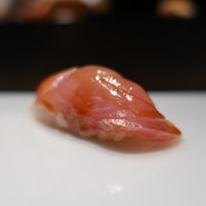 鮨 梢