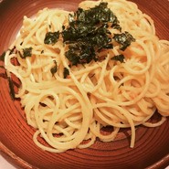 壁の穴　梅田HEPナビオ店