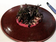 骨を