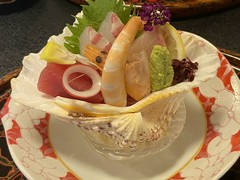 割烹　楽水