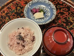 割烹　楽水