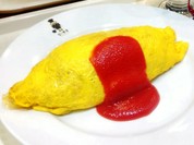 昔ながらのオムライス。西新井フードコートの洋食カフェ。