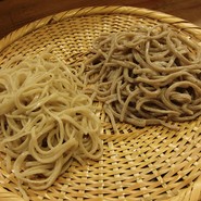 二色のそば（みやまとせいろ）