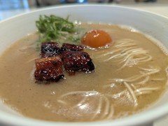 山田のうなぎ・うな骨らーめん 築地本店