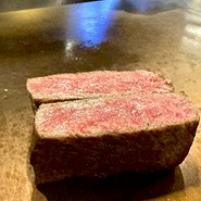 銀座 和牛鉄板焼 USHIGAMI