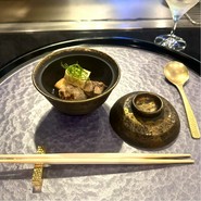 銀座 和牛鉄板焼 USHIGAMI