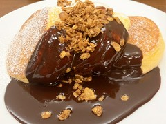 幸せのパンケーキ　福岡天神店