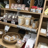 すゞめ 近江町市場店