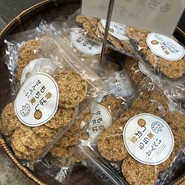 すゞめ 近江町市場店