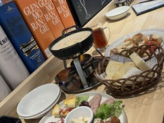 原価ビストロチーズプラス　京橋