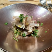 BRACERIA　PASTICCERIA　BOND