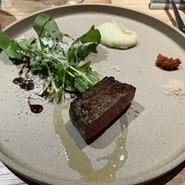 BRACERIA　PASTICCERIA　BOND