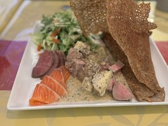 TP dining & café TINO