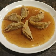 ニーヨン 小牧店