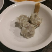 ニーヨン 小牧店