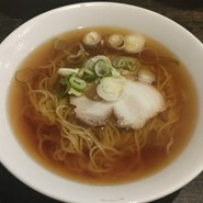 ニーヨン 小牧店