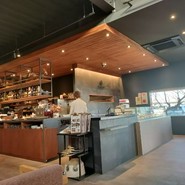 1Place cafe 各務原
