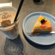 1Place cafe 各務原