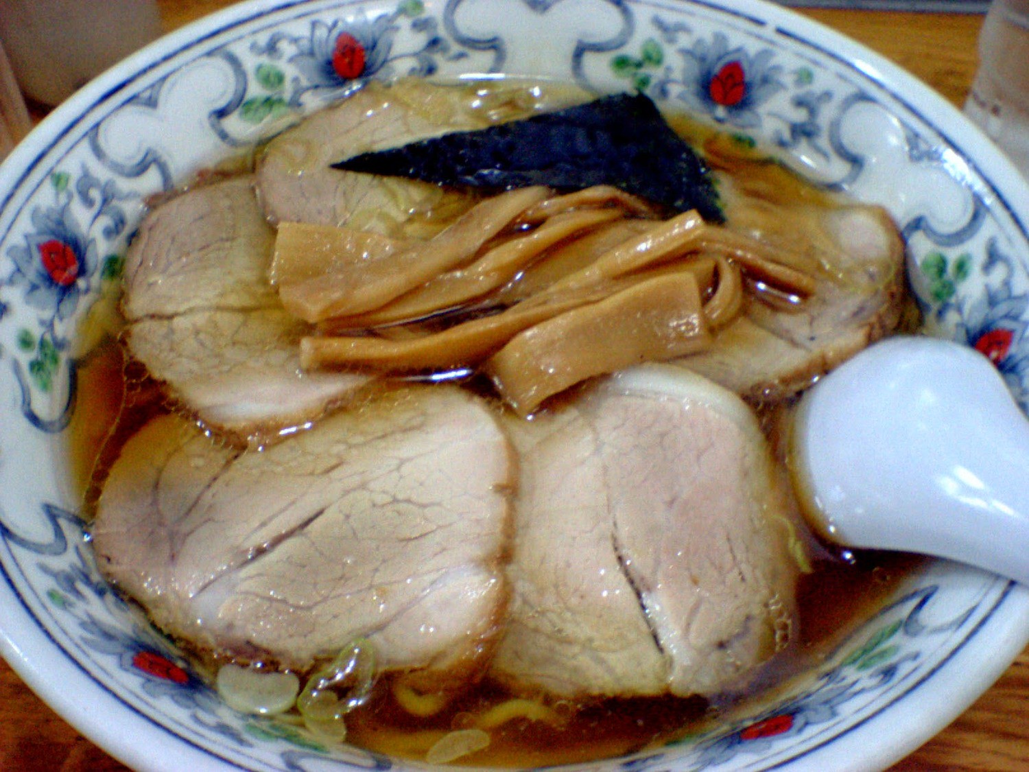 X o 荻窪春木屋春木家本店 店主対談 1冊まるごと荻窪ラーメン23店