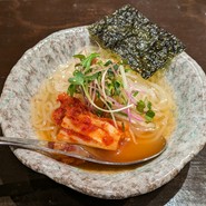 白ひげ