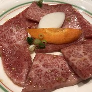 鶯谷園