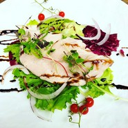 鶏ハムのサラダ