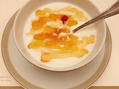 ヨーグルト はちみつ添え