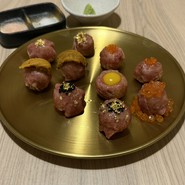 和牛と旬野菜 おすすめ家 新宿東口店