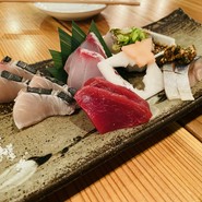 刺身盛合せ
