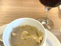 サラベス　東京