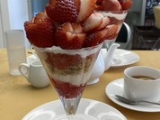 タカノフルーツパーラー　本店