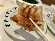 モトイギョーザ