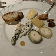 ル・マノアール・ダスティン（Le Manoir D’HASTINGS）